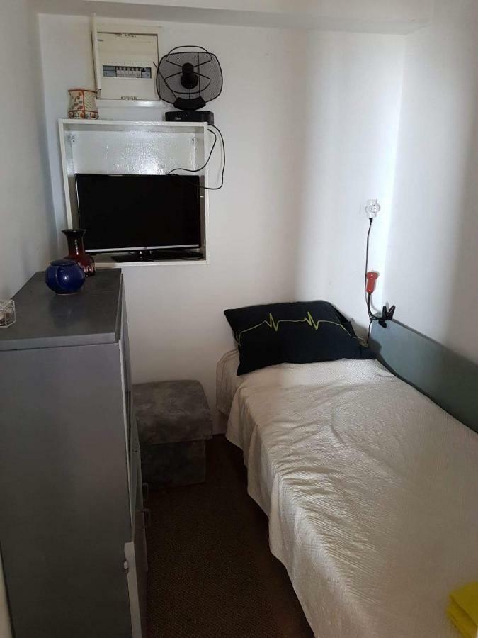 Drvenik, Apartman 1M From Sea 德尔韦尼克 外观 照片